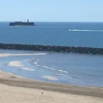 Spacieux Au Cap D'agde 120 M² Avec Piscine Partagee *
