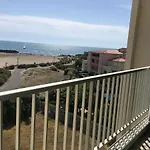 Spacieux Au Cap D'agde 120 M² Avec Piscine Partagee