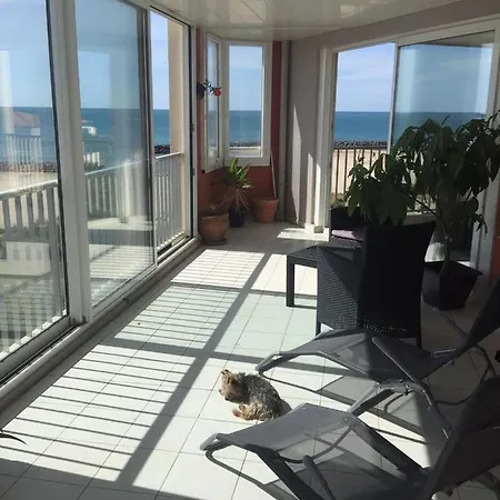 Spacieux Au Cap D'agde 120 M² Avec Piscine Partagée Appartement *