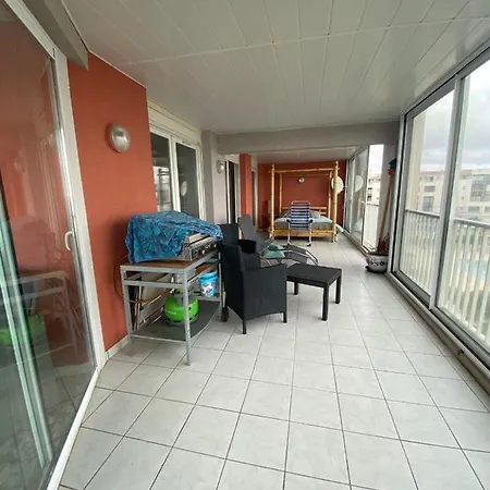 Spacieux Au Cap D'agde 120 M² Avec Piscine Partagée Agde