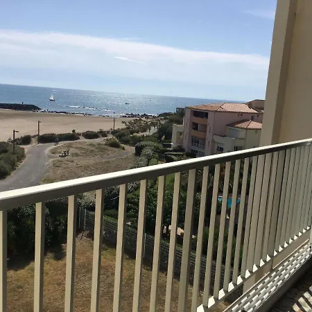 Spacieux Au Cap D'agde 120 M² Avec Piscine Partagée