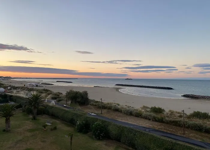 Spacieux Au Cap D'agde 120 M² Avec Piscine Partagee Appartement *