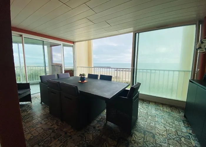 Апартаменты Spacieux Au Cap D'agde 120 M² Avec Piscine Partagee