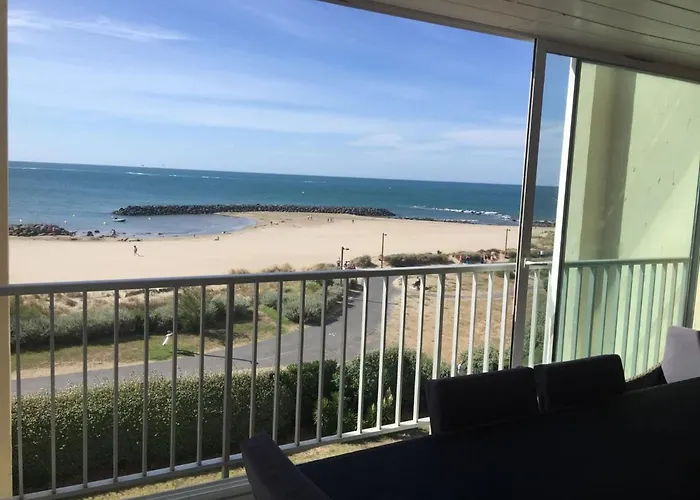 Spacieux Au Cap D'agde 120 M² Avec Piscine Partagee